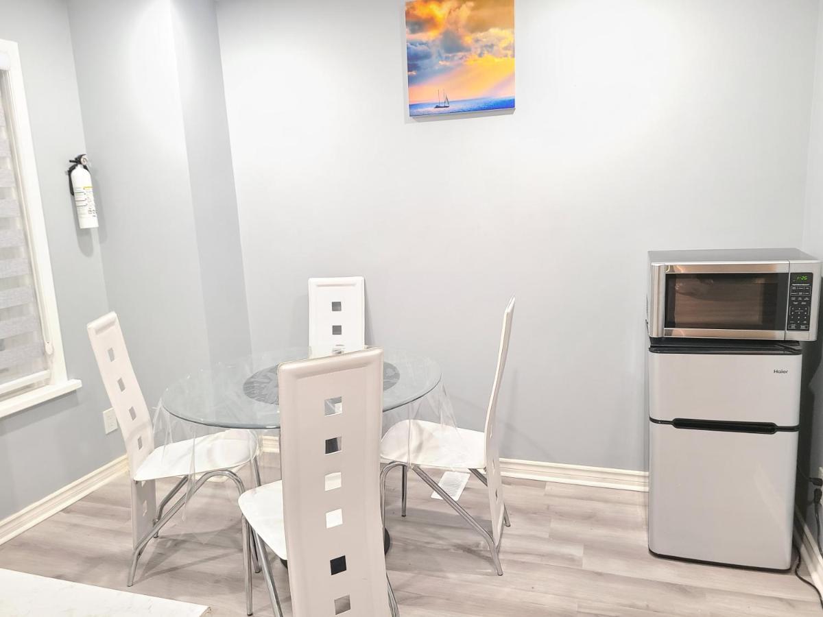 Downtown Ottawa Spacious Room Accommodation Ngoại thất bức ảnh