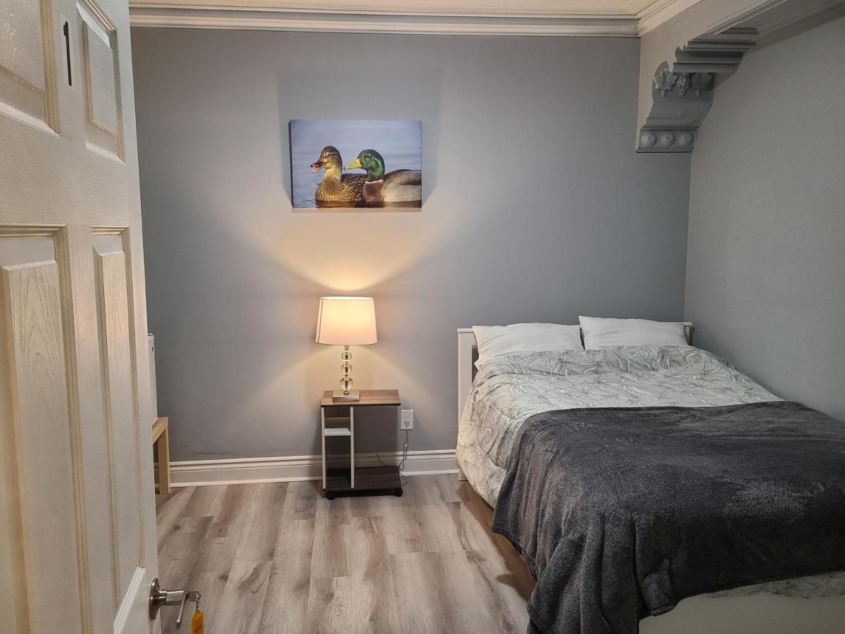 Downtown Ottawa Spacious Room Accommodation Ngoại thất bức ảnh